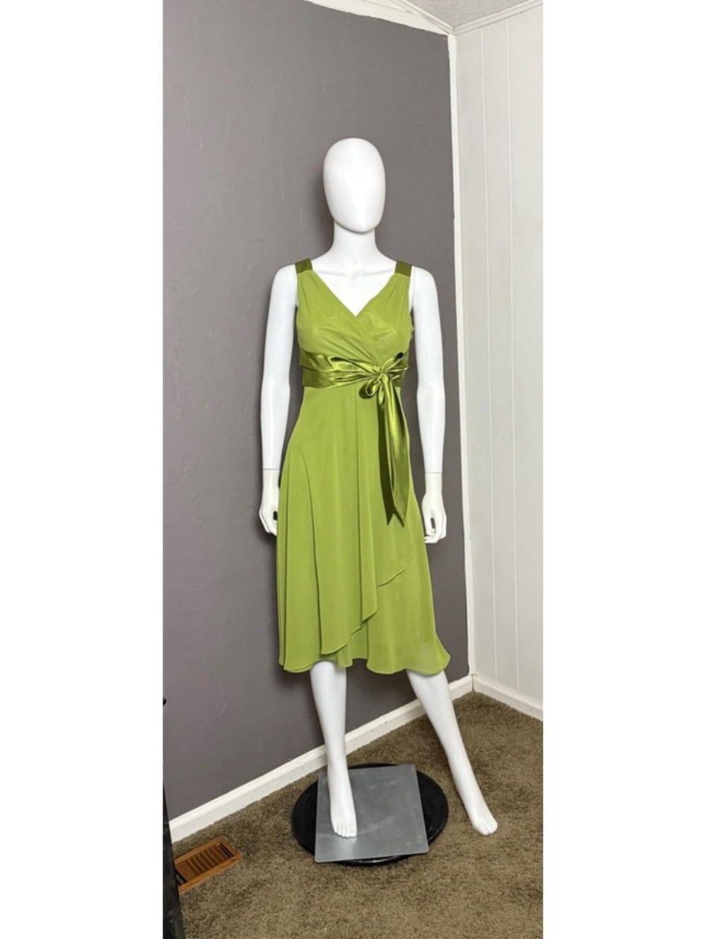 Y2K Chartreuse Chiffon Cocktail Dress from Evan Piccone size 6P